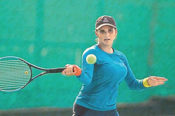 भारतीय महिला टेनिस खेलाडी सानिया मिर्जाले सन्यासको घोषणा गरेकी छन् ।