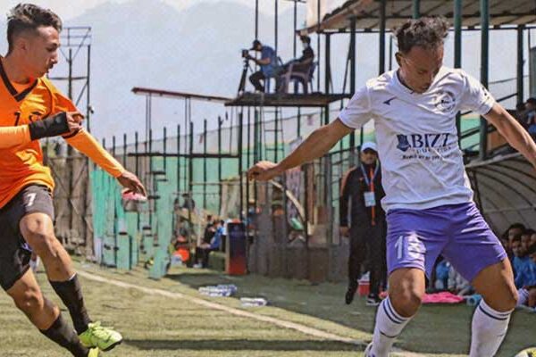 ‘बी’ डिभिजन लिग